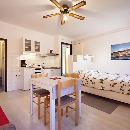 아파트 Skoric Volosko 오파티아