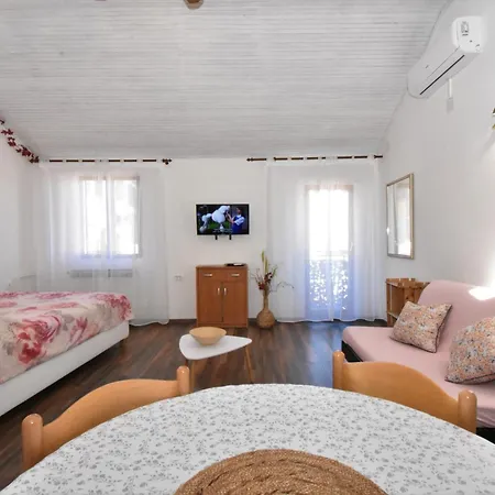 Skoric Volosko Apartamento *