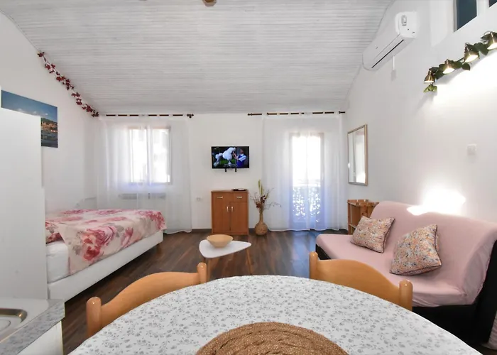 Skoric Volosko Apartamento *