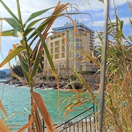 Апартаменты Skoric Volosko Опатия