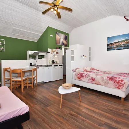 Skoric Volosko * Опатия